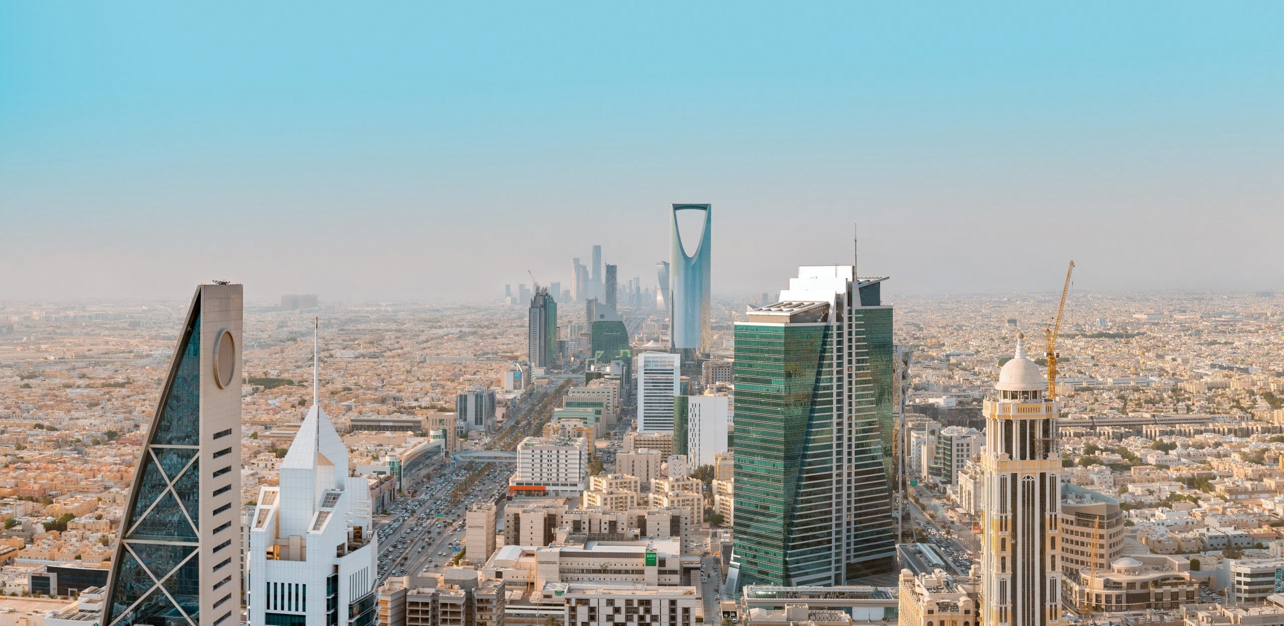 साउदीमा अनिश्चितकालका कर्फ्यूको अवधि बढाउने निर्णय
