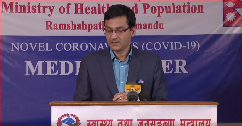 कोरोना परीक्षण गर्न आउनेलाई विभेदको डर : प्रवक्ता देवकोटा