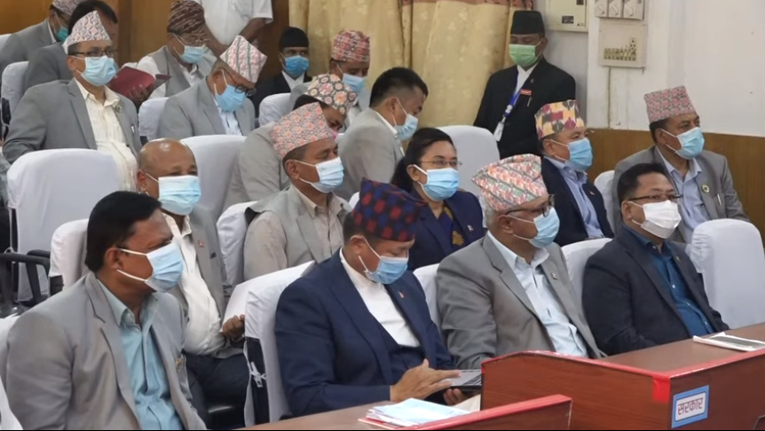 प्रदेश १ः सांसद न्यौपानेले भने–यो सरकारले धराहरा पनि भत्काउने, रानी पोखरी भत्काउने र सगरमाथाको उचाई घटाउने हो ?