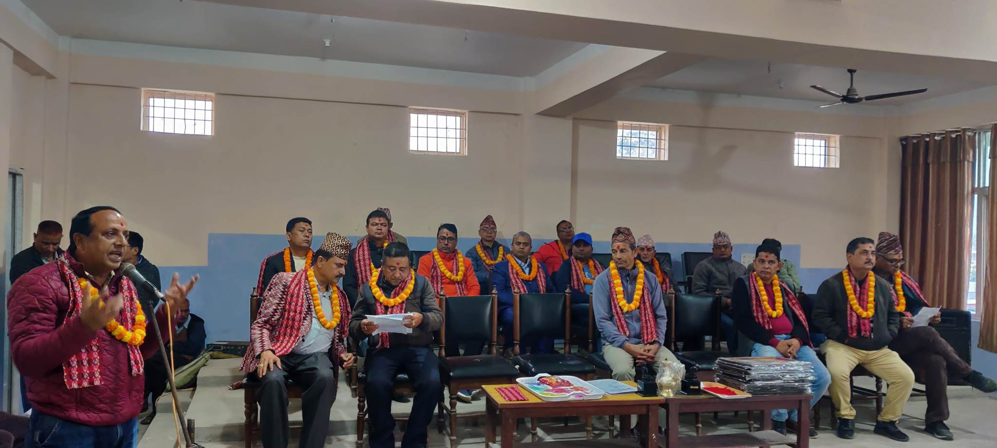 निर्माण व्यवसायी संघ मोरङको पदस्थापन, अध्यक्षमा महेश कुमार मिश्र निर्विरोध निर्वाचित
